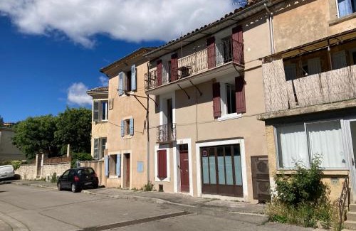 Apt Apartamento | LE PETIT HERMITAGE