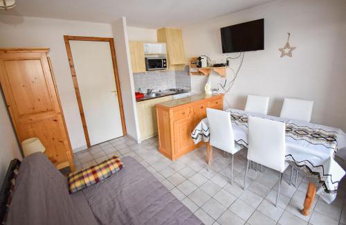 Saint-Jean-dʼAulps Apartamento | Le Pied des Pistes A13, Joli Studio tout confort 4 pers, vue vallée imprenable, DRAPS NON COMPRIS