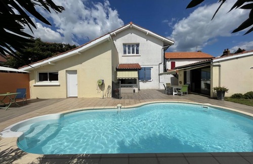 Gelos Casa | Le Pradeau - Gelos - Gîte