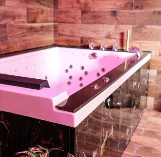 Pontavert Apartamento | Le Premium - Suite Spa Privatif