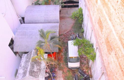 Kalapettai Hotel | LE PRINCE VILLA - NON AC ROOM -Near MAIN BUS STAND # TRIPLE 9 TRIPLE 4 16 DOUBLE ZERO