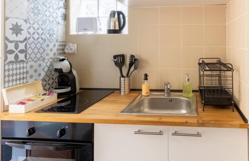 Troyes Casa | Le Relax - Air-conditioned house with terrace -Troyes