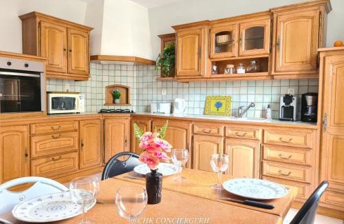 Les Herbiers Apartamento | Le Repère Charmant Appartement Familial au Cœur des Herbiers à 12 min du Puy duFou