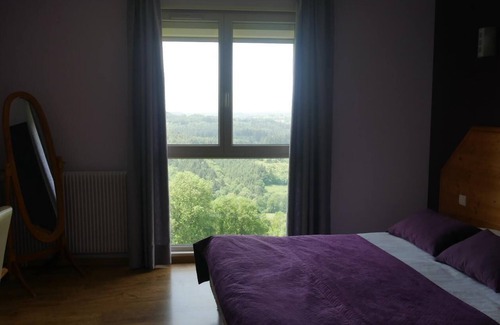 Montmelard Hotel | Le Saint Cyr