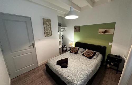 Saint-Maixent-l'Ecole Apartamento | Le Saint Maixent, Maison de Ville, Baby Foot, wifi