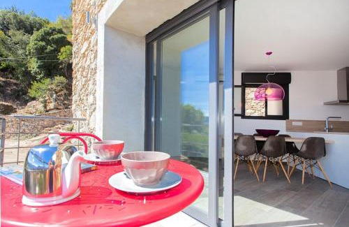 Moltifao Apartamento | Le SAN PETRONE-TOUR EN PIERRE EN CENTRE CORSE ENTRE MER ET MONTAGNE