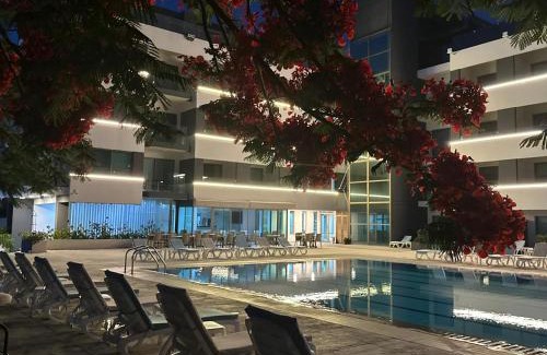 Batroun Complejo | Le Six Hotel And Resort