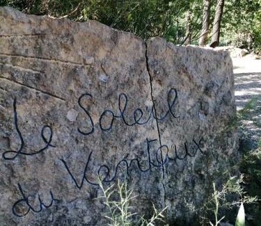 Entrechaux Villa | Le Soleil du Ventoux