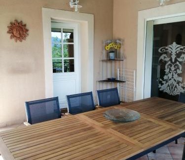 Entrechaux Villa | Le Soleil du Ventoux