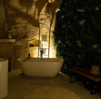 Doue-la-Fontaine Apartamento | Le temps suspendu, Nuit sous la roche & jacuzzi