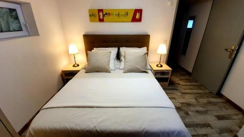 Fleury-les-Aubrais Apartamento | "LE TRAMWAY" Appartement 150m gare des Aubrais
