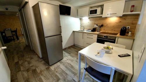 Fleury-les-Aubrais Apartamento | "LE TRAMWAY" Appartement 150m gare des Aubrais