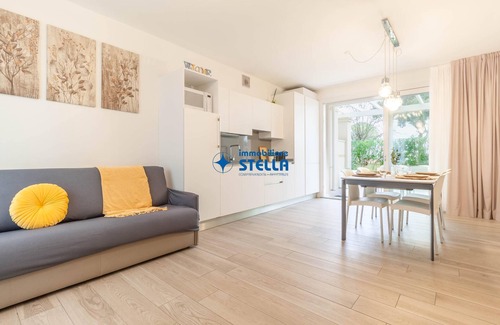 Faro Apartamento | Le Tropezien Village *pool and patio*