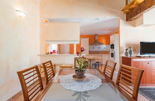 Cadenet Villa | Le Verger du Midi