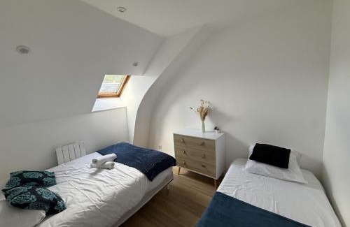 Ecommoy Apartamento | Le Voyageur - 7 p - Circuit Rêve au Mans