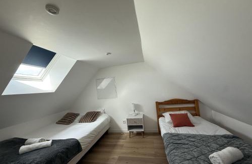 Ecommoy Apartamento | Le Voyageur - 7 p - Circuit Rêve au Mans