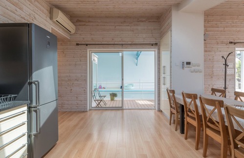 Saint-Hilaire-de-Chaleons Casa | Jolie maison avec piscine intérieure et sauna