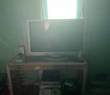 Lincoln Otro | Leah Bungalow