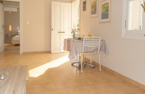 Fiskardo Apartamento | Leeward Suite at Captains Guesthouse