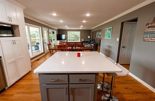 Fairfield Bay Casa | Legacy Lodge at Fairfield Bay- Direct Lakefront