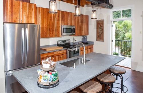 Habersham Condominio | Legacy Loft in Award-Winning Habersham Community