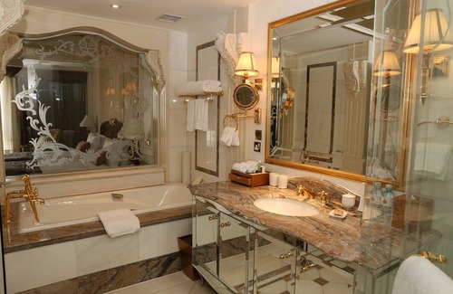 Dongdan Hotel | Legendale Hotel Beijing