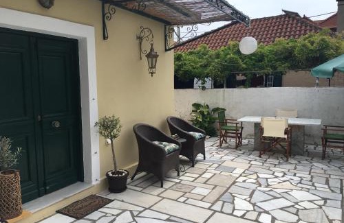 Agia Efimia Casa | Lena’s traditional villa