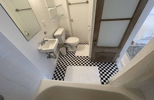 Lenox Apartamento | In-law studio in the heart of the Berkshires!