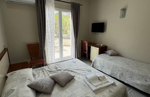 Corleone Hotel | Leon d'Oro