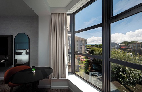 Galway City Centre Hotel | Leonardo Hotel Galway