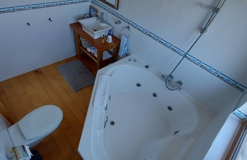 Ensenada Chalet De Esquí | Leoni´s Country House in Front of the Volcanoes