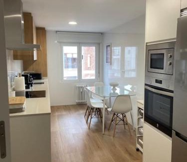León Apartamento | Leonmisol