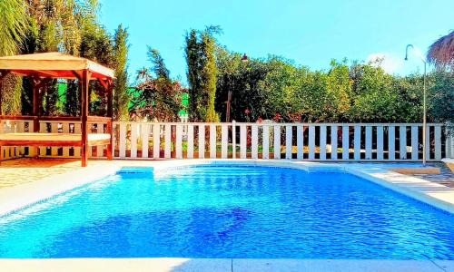 Coin Casa | Les 3 Aigles Maison avec Piscine Privée