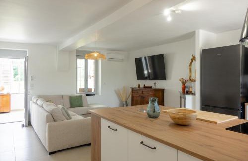 Sandillon Casa | Les Allots - Grande Maison Familiale - 5 chambres - 8 lits - à 15mn d Orléans et 20 mn de la Ferté St Aubin et de Châteauneuf sur Loire