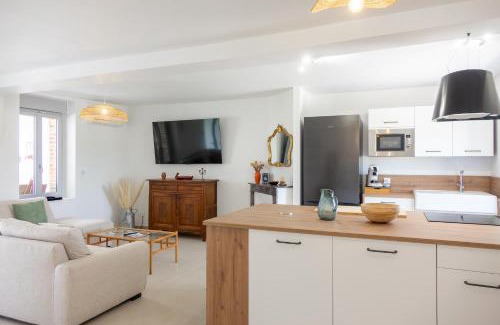 Sandillon Casa | Les Allots - Grande Maison Familiale - 5 chambres - 8 lits - à 15mn d Orléans et 20 mn de la Ferté St Aubin et de Châteauneuf sur Loire