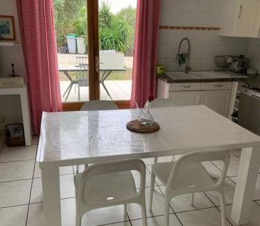 Salses-le-Chateau Cama Y Desayuno | les amandiers