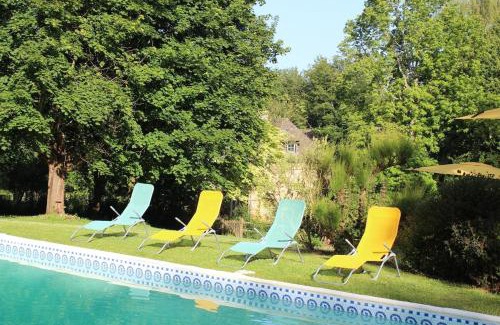 Vimoutiers Casa | Les Bambous, avec piscine, tennis et lac privatif