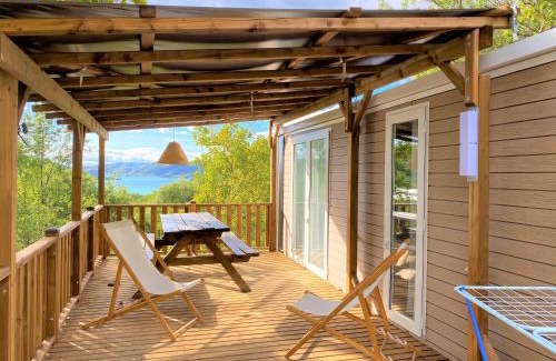 Aiguines Otro | LES BASTIDES DE CHANTERAINE Bungalows, Lodges & Spa
