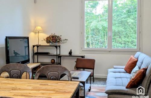 Boigny-sur-Bionne Apartamento | Les Chênes - Climatisation - Spacieux - Nature