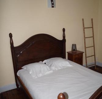 Allassac Cama Y Desayuno | Les Chambres du Cheval Blanc