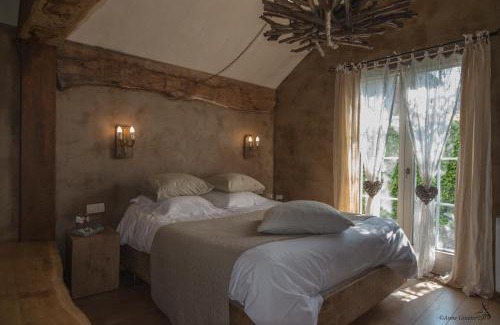 Grandhan Cama Y Desayuno | Les Chambres du Vivier, chambres d'hôtes à Durbuy