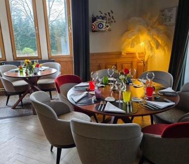 Saint-Paul en Jarez Cama Y Desayuno | Les Chambres d'Hôtes du Château Eclosion