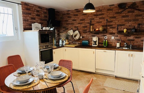 Mas-Saintes-Puelles Apartamento | Les cigales - souplex cosy et calme
