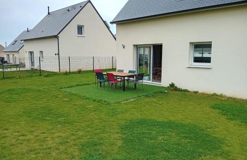 Asnelles Casa | Les dunes, maison neuve 8 p bien équipée jardin clos, terrasse équipée, parking, garage à 850 m de la plage et centre bourg, sur plages du débarquement près Arromanches et Bayeux, chiens bienvenus