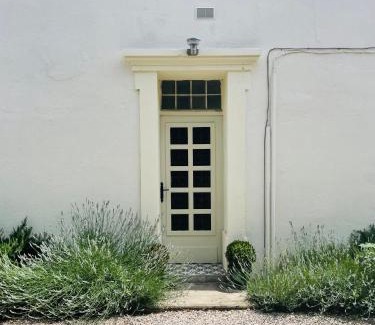 Saint-Nazaire-d'Aude Casa | Les Ecuries - 3 bedroom Gîte with plunge pool near Narbonne & the Canal du Midi