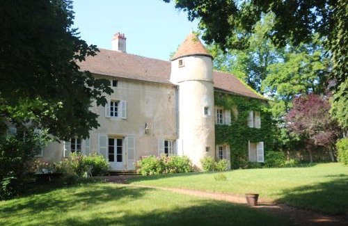 Salornay-sur-Guye Cama Y Desayuno | Les Epaux
