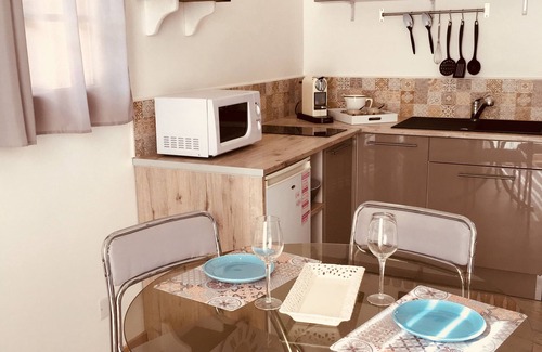 Chateauneuf-Val-Saint-Donat Casa | Les Papillons, apartamento / casa, ¡un verdadero capullo para dos amantes!