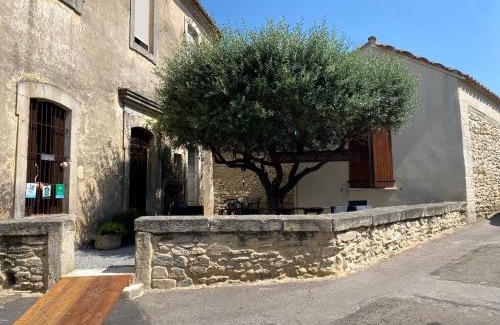 Vauvert Casa | Les Gîtes sous l' Olivier en Camargue