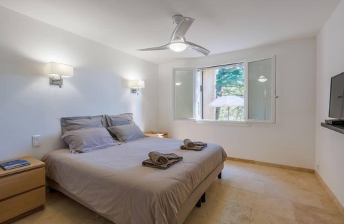 Saint-Hilaire-d'Ozilhan Casa | Casa de vacaciones Les Garrigues d'Ozilhan (SHZ100) en Saint Hilaire-d'Ozilhan - 8 personas, 4 dormitorios