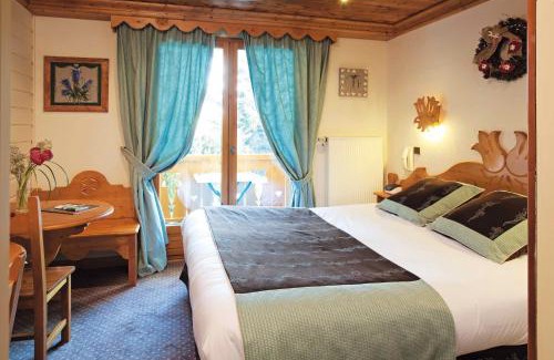 La Chapelle-d'Abondance Hotel | Les Gentianettes Hotel & Spa